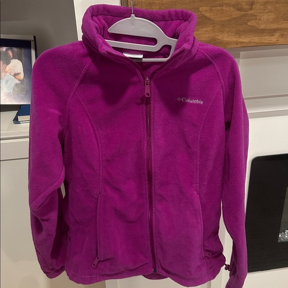 Columbia Magenta Fleece Jacket (Medium) - Picture 1 of 2